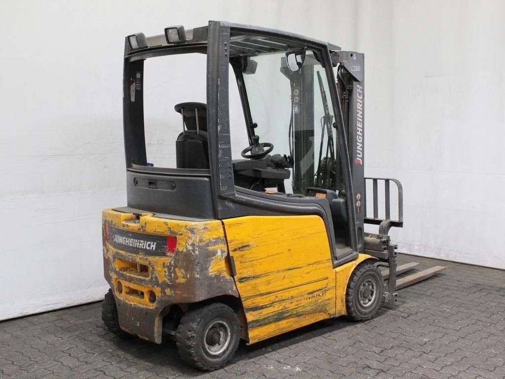 Carrello elevatore JUNGHEINRICH EFG 316k G120-300ZZ - Photo 6