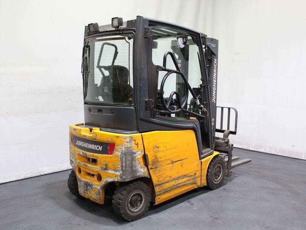 Carrello elevatore JUNGHEINRICH EFG 316k G120-300ZZ - Photo 2