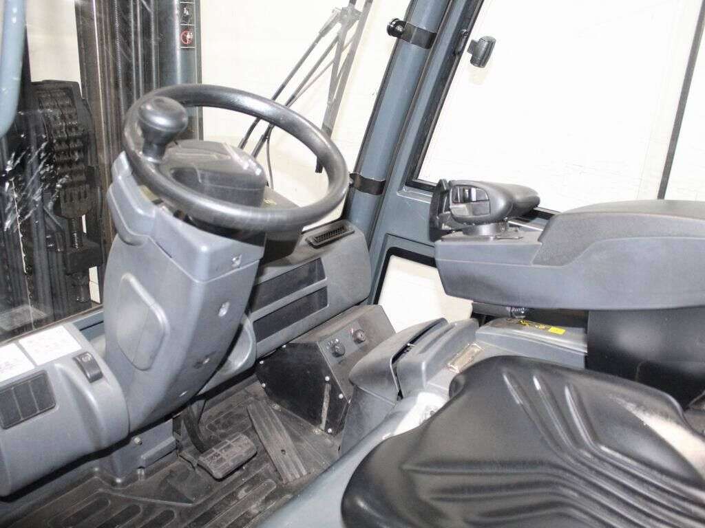 Carrello elevatore JUNGHEINRICH EFG 550 G240-492DZ - Photo 4