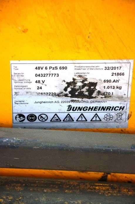 Carrello elevatore JUNGHEINRICH EFG 320 - Photo 5