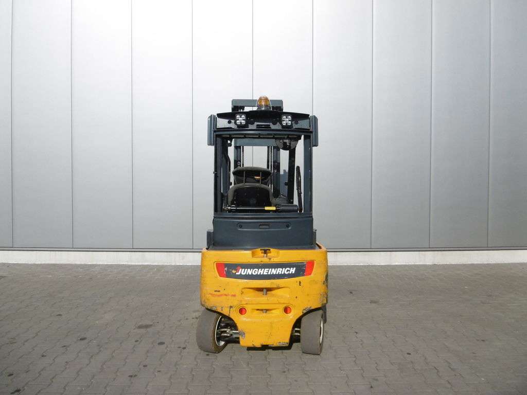 Carrello elevatore JUNGHEINRICH EFG316GE90-400ZT - Photo 9